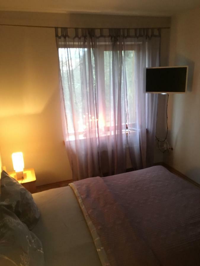 Dzirnavinas Motel Biksti Eksteriør bilde