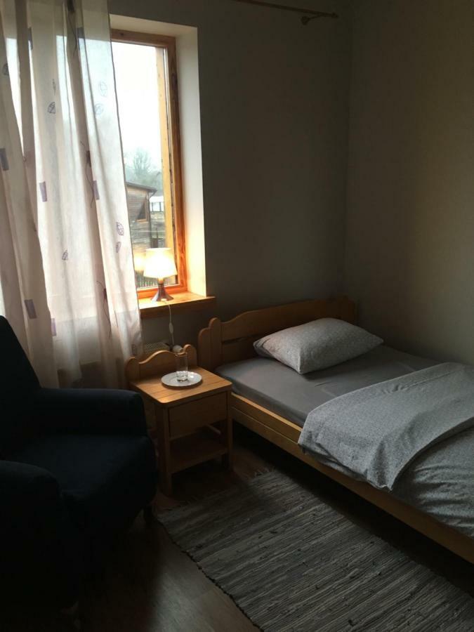 Dzirnavinas Motel Biksti Eksteriør bilde